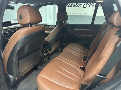 Used 2018 BMW X5 xDrive35i w/ M Sport Package image 3