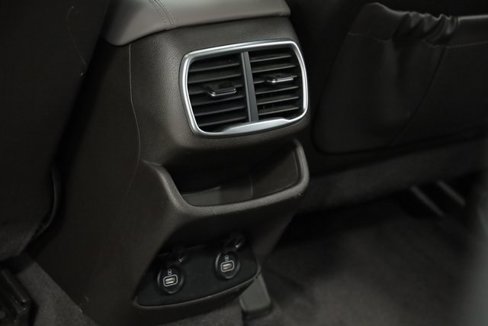 Used 2019 Hyundai Santa Fe SE image 24