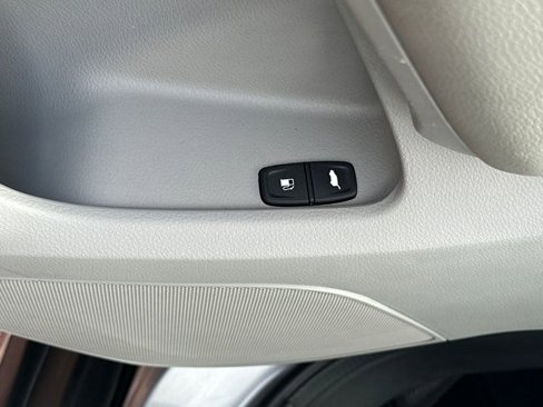 Used 2019 Acura MDX SH-AWD image 14