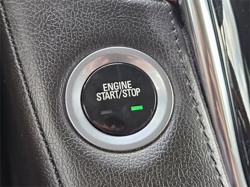 Used 2015 Cadillac Escalade Luxury image 21
