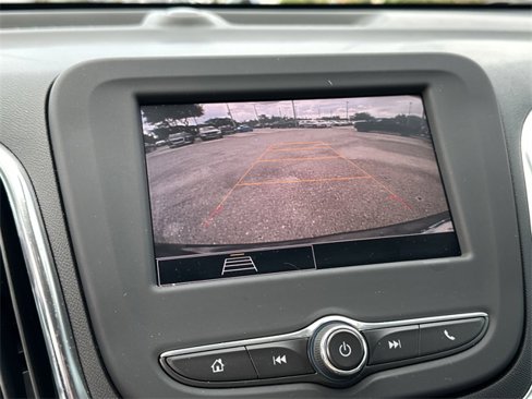 Used 2024 Chevrolet Equinox LS image 20
