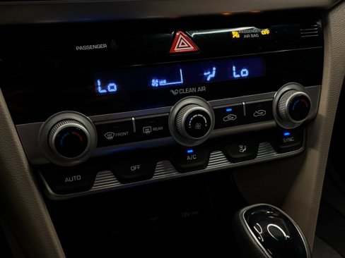 Used 2020 Hyundai Elantra SEL w/ Cargo Package (C1) image 14