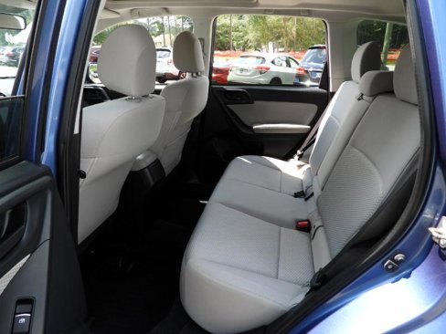 Used 2017 Subaru Forester 2.5i Premium image 34
