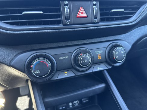 Used 2021 Kia Forte LXS image 19