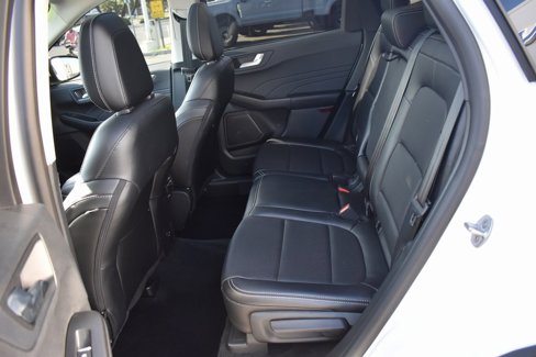 Used 2022 Ford Escape Titanium image 11