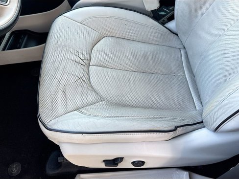 Used 2017 Chrysler Pacifica Platinum image 19
