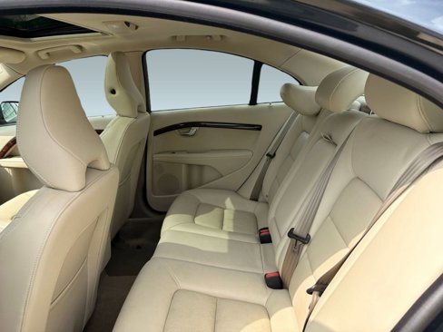 Used 2014 Volvo S80 3.2 image 24