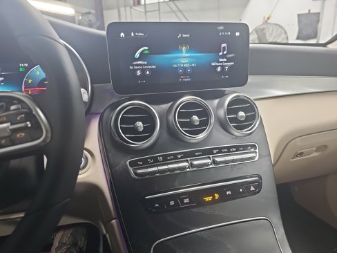 Certified 2020 Mercedes-Benz GLC 300 image 23