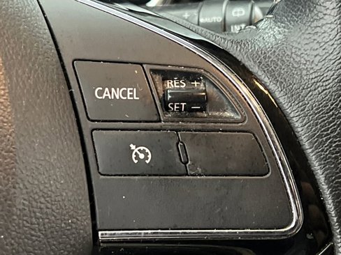 Used 2020 Mitsubishi Outlander SE image 43