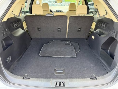 Used 2024 Ford Edge SEL image 35