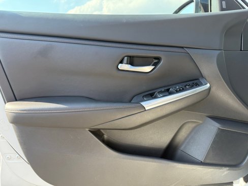 Used 2020 Nissan Sentra SR image 13