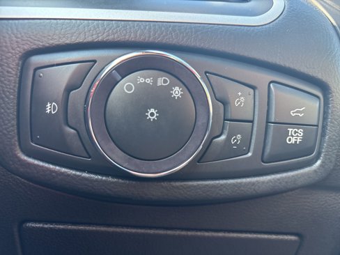 Used 2022 Ford Edge ST-Line image 22