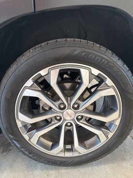 Used 2020 GMC Terrain SLT w/ Preferred Package image 18