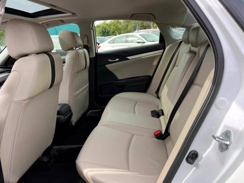 Used 2018 Honda Civic EX-L image 11