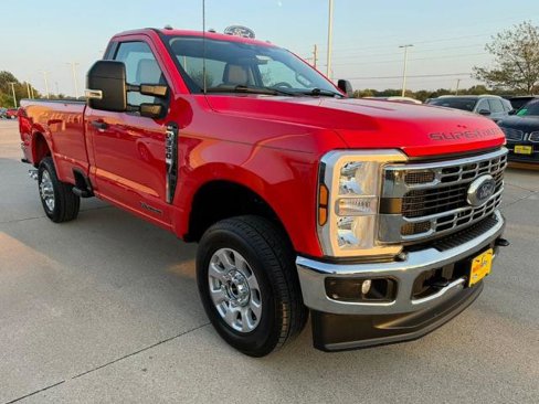 Certified 2024 Ford F350 XLT image 3