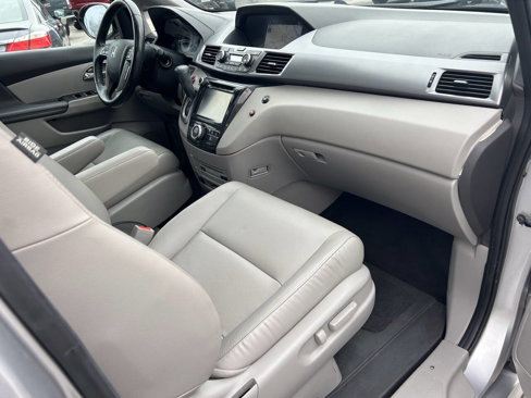 Used 2014 Honda Odyssey Touring image 23