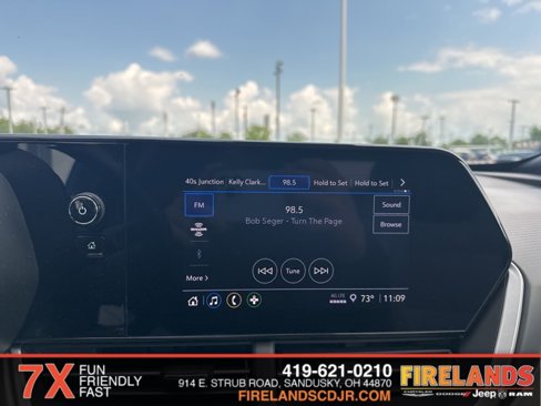 Used 2024 Chevrolet Trax RS image 19