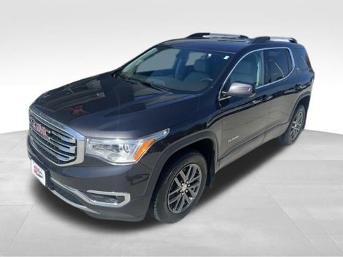 Used 2018 GMC Acadia SLT image 2