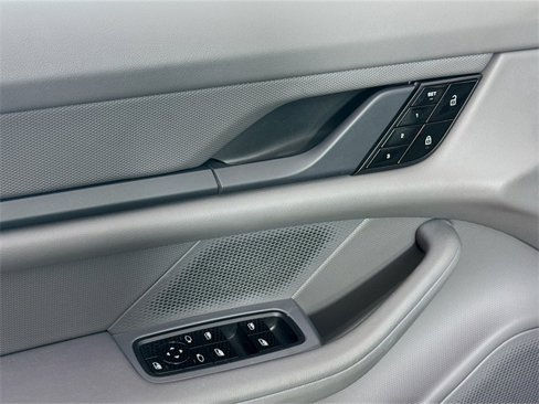 Certified 2021 Porsche Taycan 4S image 14