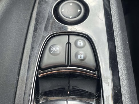 Used 2024 Nissan Altima 2.5 SR image 29