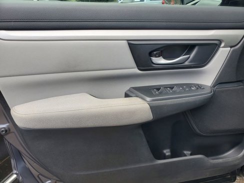 Used 2017 Honda CR-V LX image 10