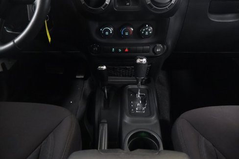 Used 2013 Jeep Wrangler Unlimited Sport image 20