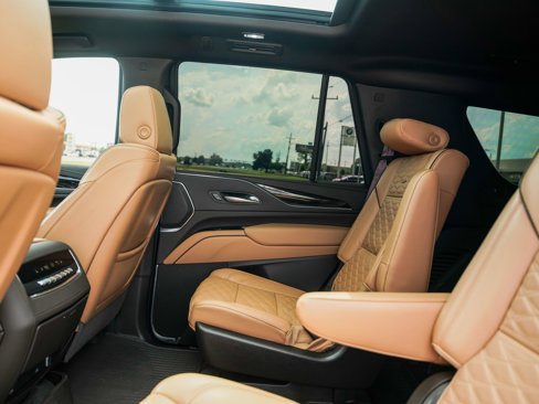 Used 2023 Cadillac Escalade Sport w/ Touring Package image 26