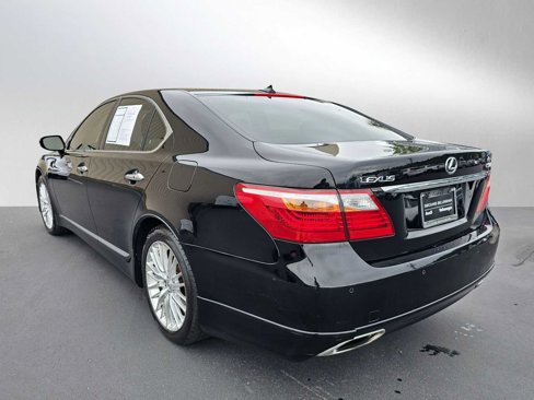 Used 2010 Lexus LS 460 image 5