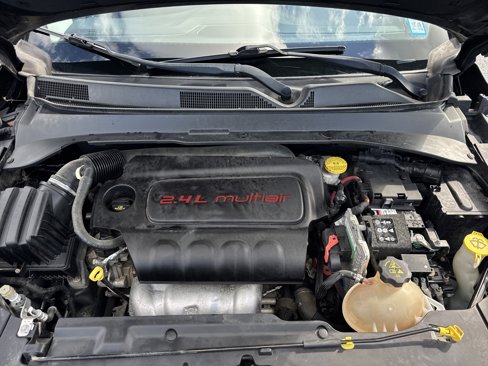 Used 2018 Jeep Compass Limited w/ Navigation Group image 9