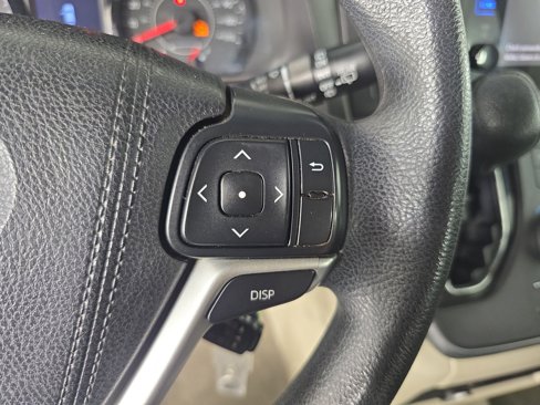 Used 2016 Toyota Sienna LE image 21