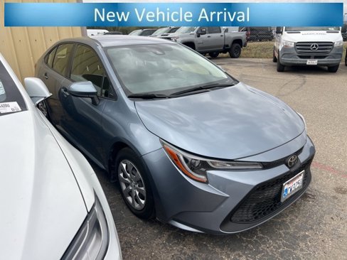 Used 2022 Toyota Corolla LE image 1