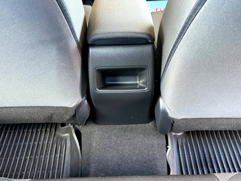 Used 2022 Toyota Corolla LE image 18