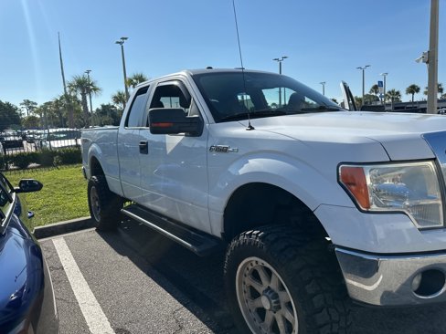 Used 2014 Ford F150 XLT w/ Equipment Group 301A Mid image 1