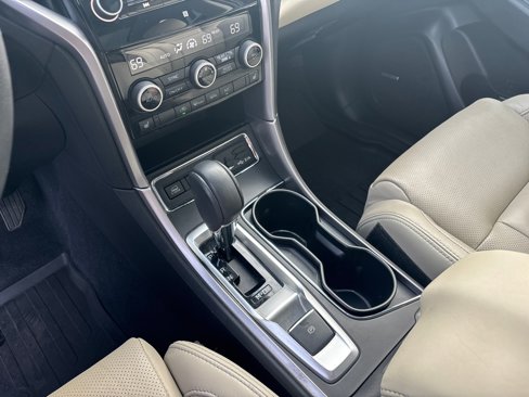 Used 2021 Subaru Ascent Limited w/ Technology Package image 24