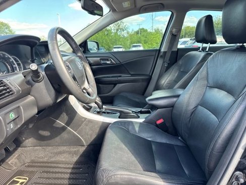 Used 2015 Honda Accord EX-L image 11