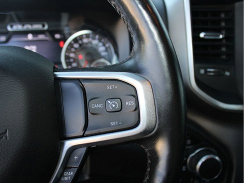 Used 2019 RAM 1500 Big Horn image 14
