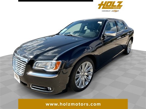 Used 2014 Chrysler 300 C image 1