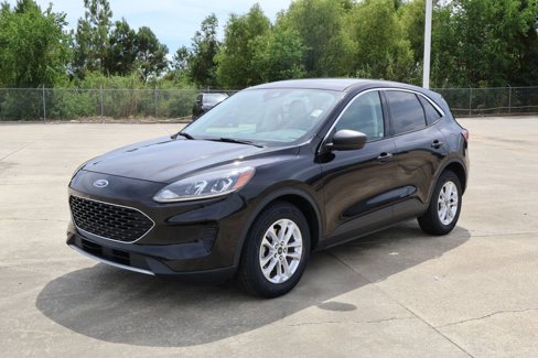 Used 2022 Ford Escape SE image 1