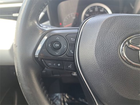 Used 2022 Toyota Corolla SE image 19