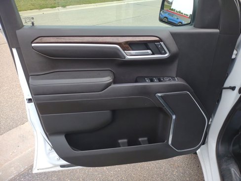Used 2022 GMC Sierra 1500 SLE image 10
