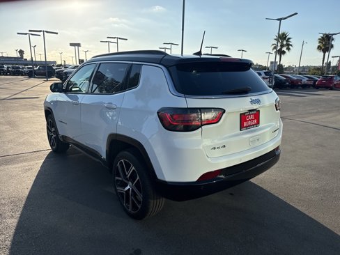 Certified 2024 Jeep Compass Limited w/ Elite Group image 5