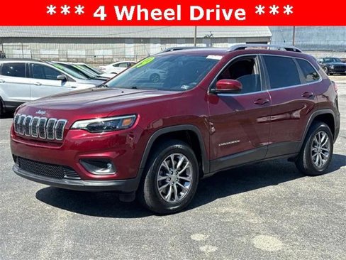 Certified 2019 Jeep Cherokee Latitude Plus w/ Cold Weather Group image 3