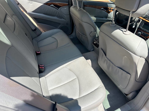Used 2004 Mercedes-Benz E 500 Sedan image 14