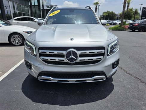 Certified 2021 Mercedes-Benz GLB 250 w/ Premium Package image 3