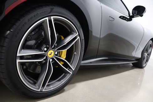 Used 2023 Ferrari Roma image 17