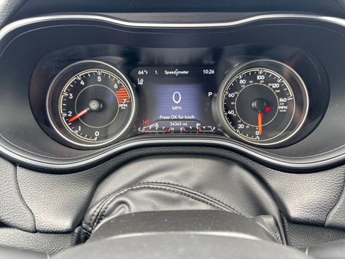 Used 2023 Jeep Cherokee Altitude Lux image 15