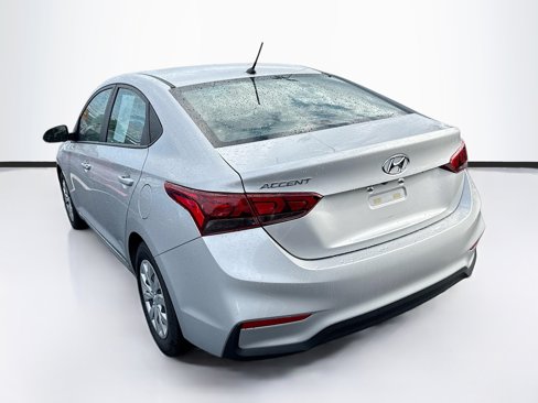 Used 2022 Hyundai Accent SE image 5