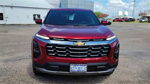 New 2026 Chevrolet Equinox LT image 3