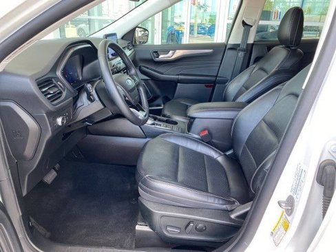 Certified 2022 Ford Escape Titanium image 13