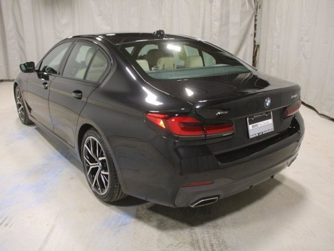 Used 2022 BMW 540i xDrive w/ M Sport Package image 6